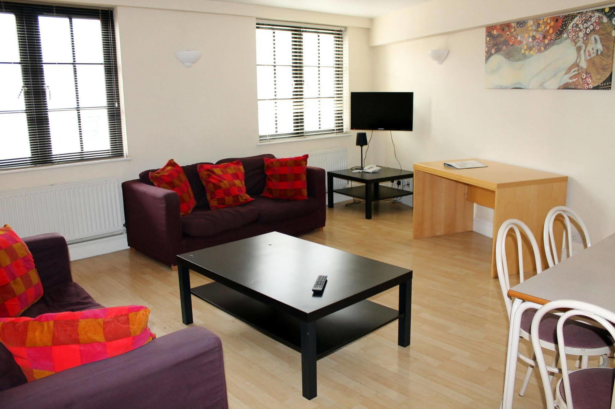 Acorn - Bakers Row Apartments Londen Buitenkant foto